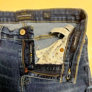 Lucky brand Ava skinny high rise Jean size 6